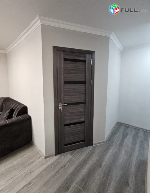 Ռուբինյանց փողոցում, 37 քմ, 2/4 հարկ, կապիտալ վերանորոգված 