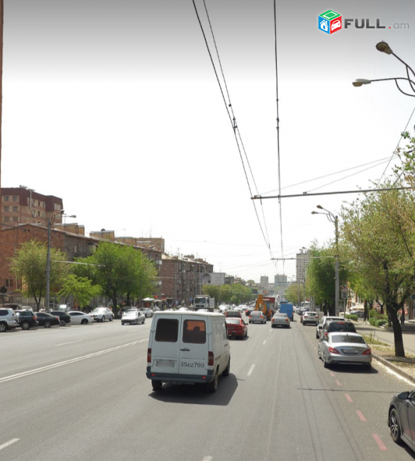 Արամ Խաչատրյան փողոցում,  42 քմ , 11/3 հարկ