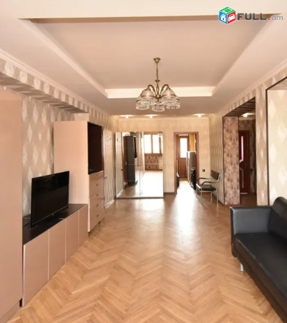 Զաքյան փողոց 92 քմ, 9/11 հարկ, 2 սանհանգույց, եվրովերանորոգված