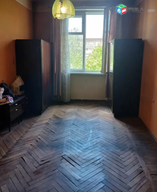 Կասյան փողոցում, 86 քմ, 3/5 հարկ