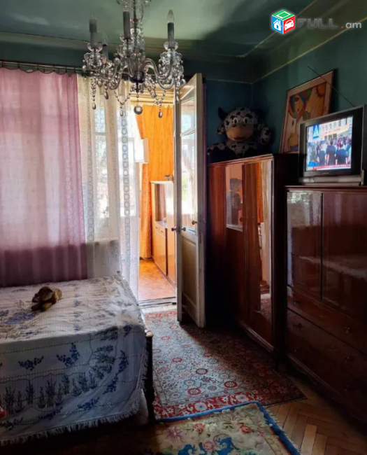 Կասյան փողոցում, 86 քմ, 3/5 հարկ