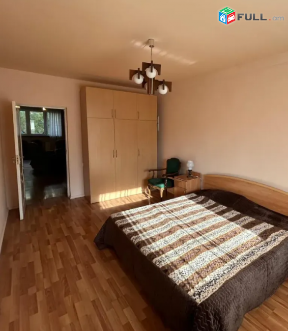 Եզնիկ Կողբացու փողոցում, 90 քմ, 4/11 հարկ, կապիտալ վերանորոգված