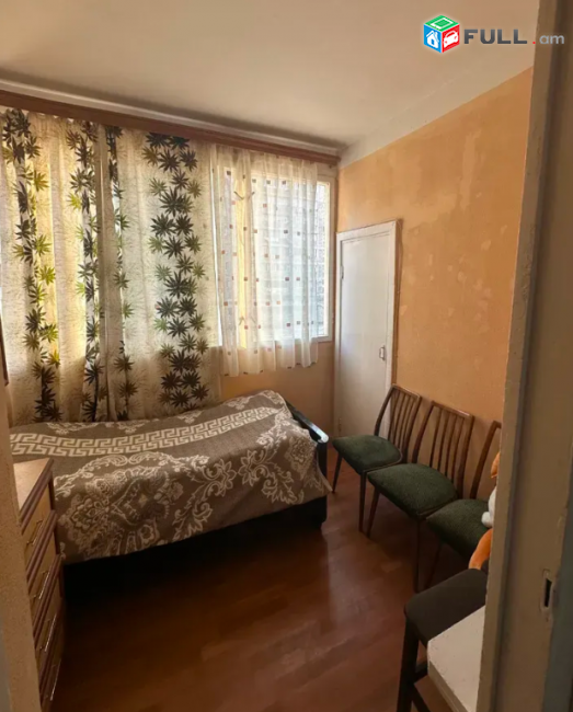 Հովսեփ Էմինի փողոցում, 57 քմ, 3/5 հարկ 