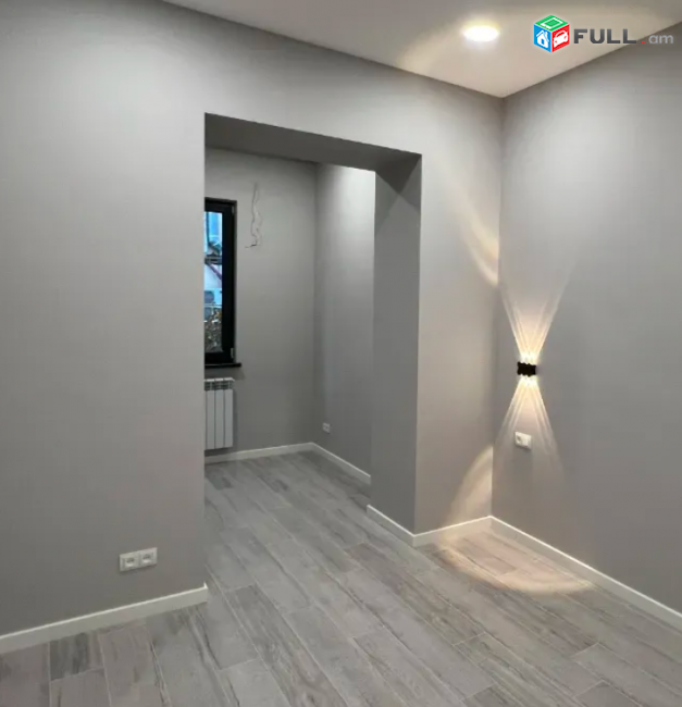Պուշկինի փողոցում, 81 քմ, նախավերջին հարկ, 2 սանհանգույց, բարձր առաստաղներ