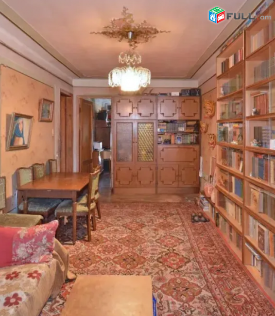 2 սենյականոց բնակարան Սարյան փողոցում, 70 քմ, նախավերջին հարկ, քարե շենք