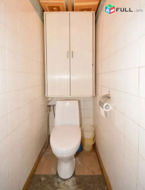 2 սենյականոց բնակարան Սարյան փողոցում, 70 քմ, նախավերջին հարկ, քարե շենք