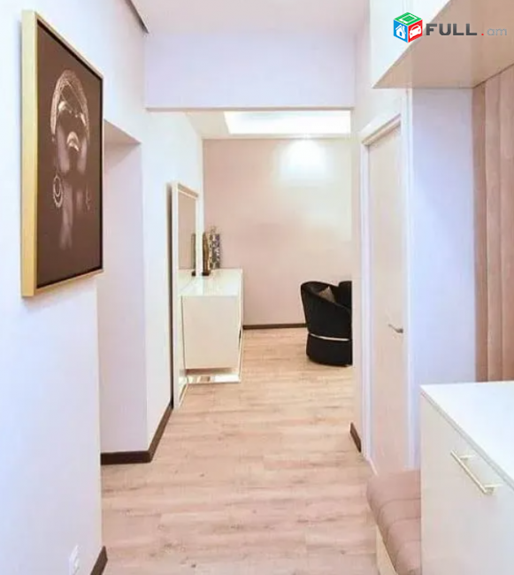3 սենյականոց բնակարան Կոմիտասի պողոտայում, 90 քմ, 3/5 հարկ, բարձր առաստաղներ