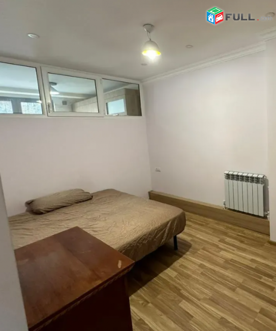 Հերացու փողոց  50 քմ, նախավերջին հարկ , Վերելակ Առկա է
