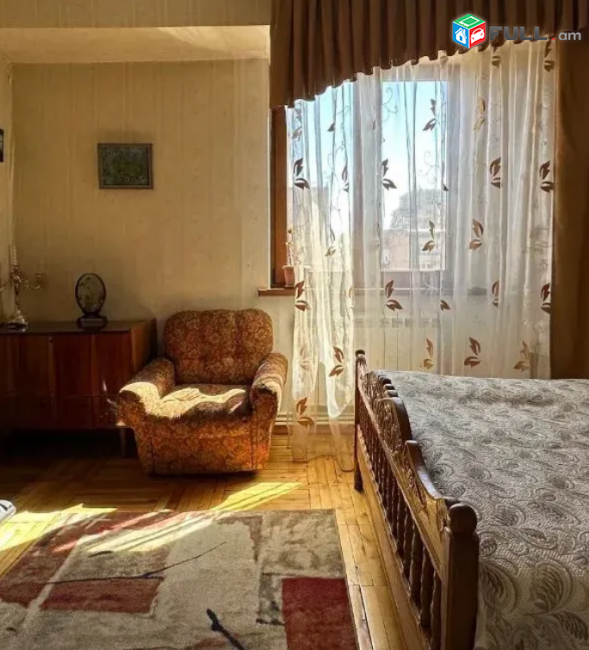 4 սենյականոց բնակարան, Դավթաշեն 2-րդ թաղամաս, 85 քմ, 7/10 հարկ, մասնակի վերանորոգում