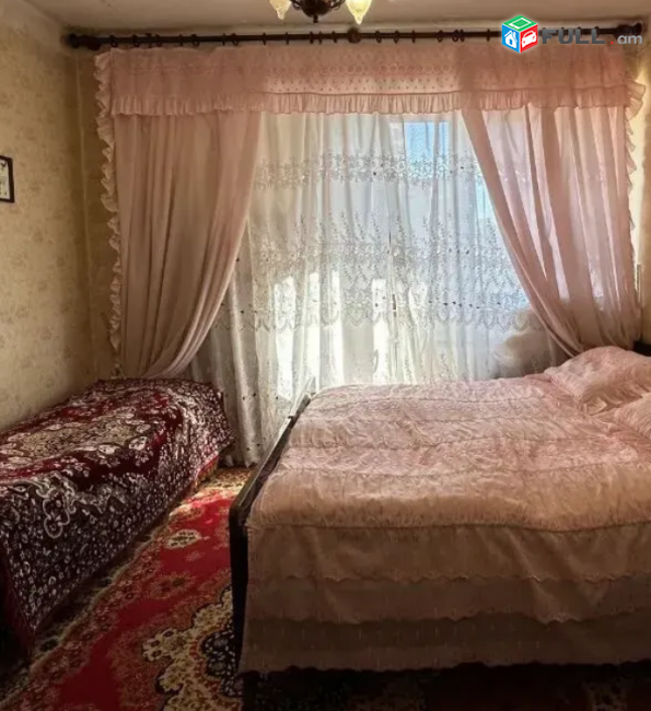 4 սենյականոց բնակարան, Դավթաշեն 2-րդ թաղամաս, 85 քմ, 7/10 հարկ, մասնակի վերանորոգում