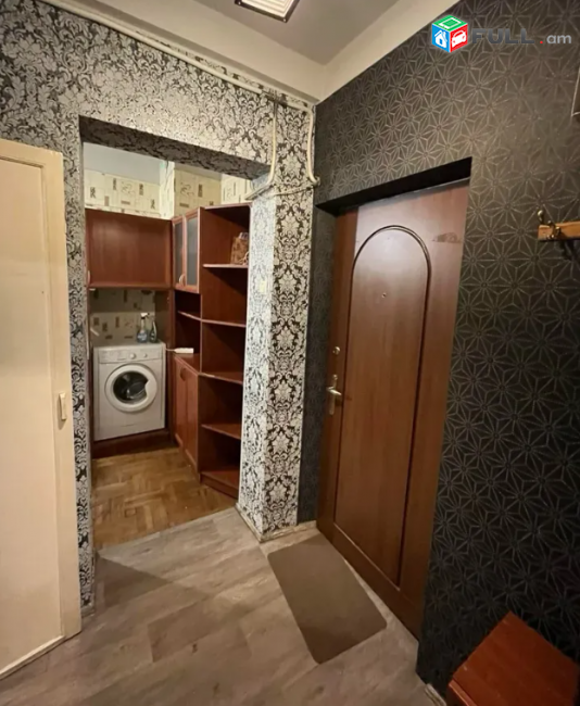 1 սենյականոց բնակարան Քաջազնունի փողոցում, 40 քմ, 2/9 հարկ, կոսմետիկ վերանորոգում