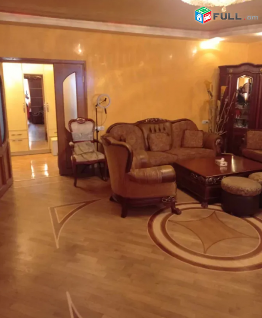 3 սենյականոց բնակարան Կոմիտասի պողոտայում, 85 քմ, 3/5 հարկ, կապիտալ վերանորոգված, քարե շենք