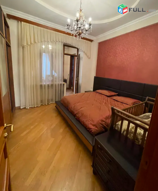 Կասյան փողոցում, 92 քմ, նախավերջին հարկ