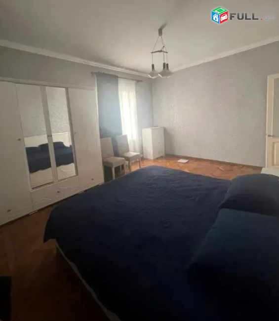 Ղազարոս Աղայան փողոցում, 75 քմ, բարձր առաստաղներ 4/4 