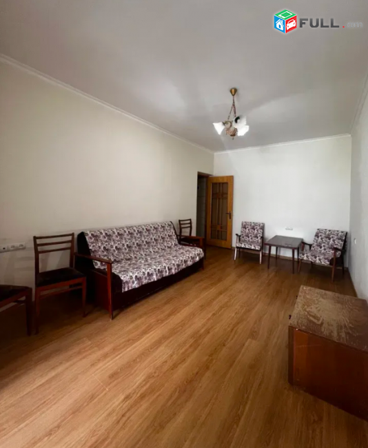 2 սենյականոց բնակարան Մարգարյան փողոցում, 47 քմ, 2/5 հարկ, մի քանի պատշգամբ