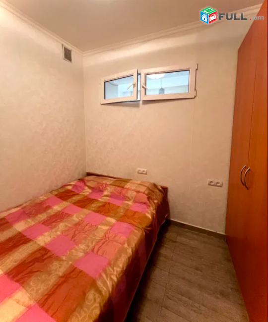 2 սենյականոց բնակարան Մարգարյան փողոցում, 47 քմ, 2/5 հարկ, մի քանի պատշգամբ