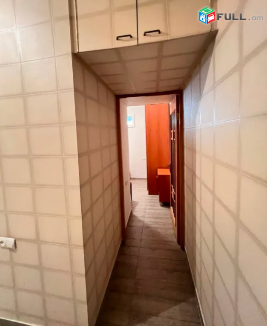 2 սենյականոց բնակարան Մարգարյան փողոցում, 47 քմ, 2/5 հարկ, մի քանի պատշգամբ