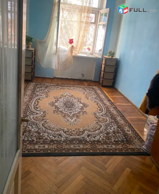 Մաշտոցի պողոտայում, 75 քմ, 2/5 հարկ 