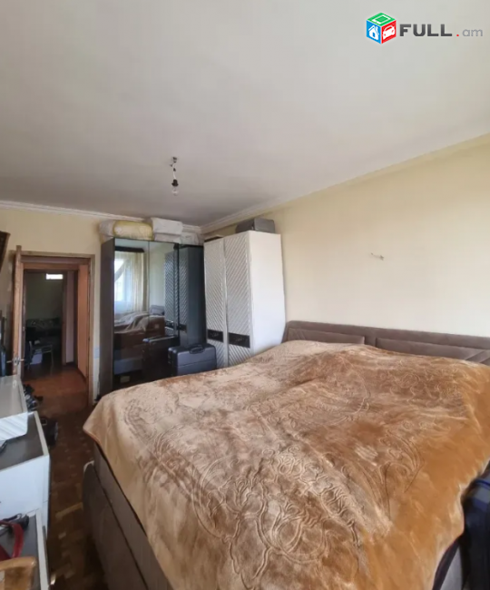 2 սենյակ 3 ի ձևափոխված բնակարան, Կենտրոնում Մոսկովյան փողոցում, 67 քմ, 5/9 հարկ