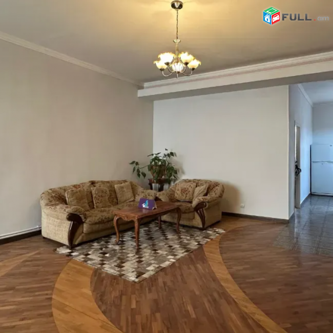3 սենյականոց բնակարան Ամիրյան փողոցում, 105 քմ, բարձր առաստաղներ, եվրովերանորոգված, քարե շենք