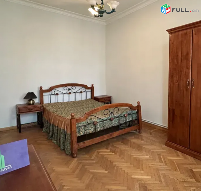 3 սենյականոց բնակարան Ամիրյան փողոցում, 105 քմ, բարձր առաստաղներ, եվրովերանորոգված, քարե շենք