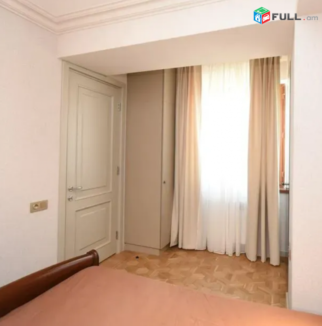 Ղազարոս Աղայան փողոցում, 72 քմ, 7/16 հարկ