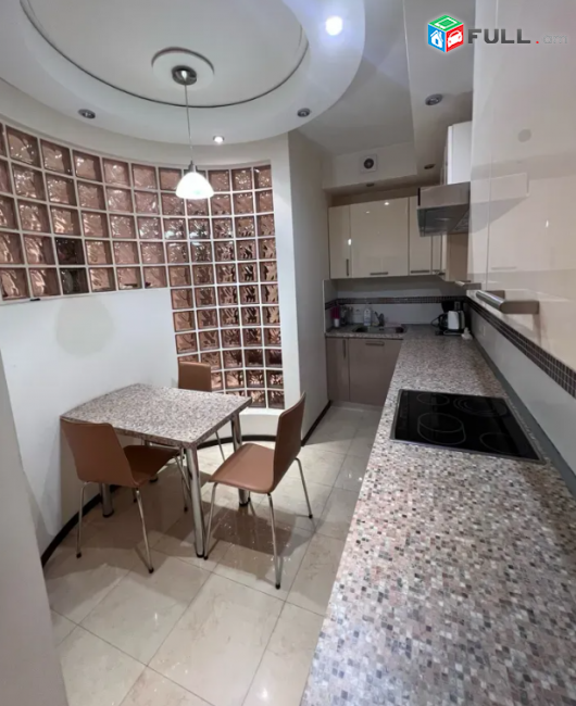 նորակառույց շենքում Արամի փողոցում, 65 քմ, 11/14 հարկ