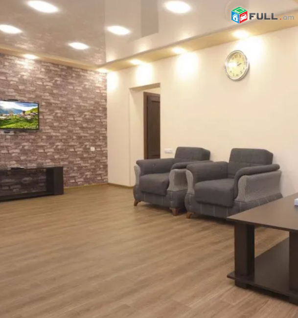 2 սենյականոց բնակարան Թումանյան փողոցում, 65 քմ, նախավերջին հարկ, կապիտալ վերանորոգված