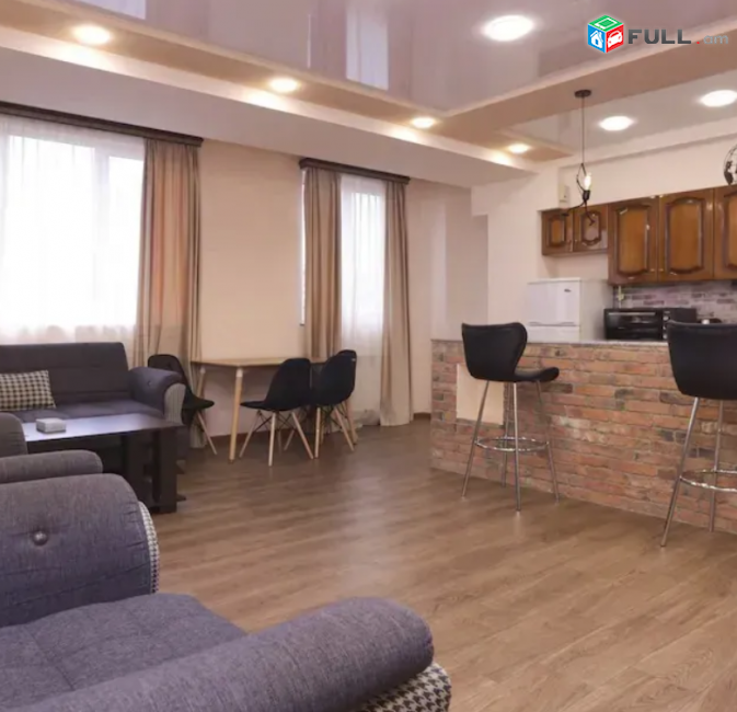 2 սենյականոց բնակարան Թումանյան փողոցում, 65 քմ, նախավերջին հարկ, կապիտալ վերանորոգված
