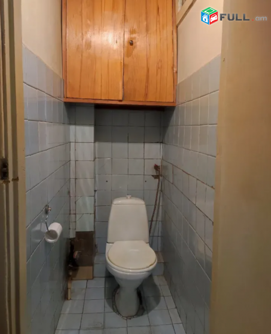 2 սենյականոց բնակարան Կոմիտասի պողոտայում, 52 քմ, մի քանի պատշգամբ, քարե շենք