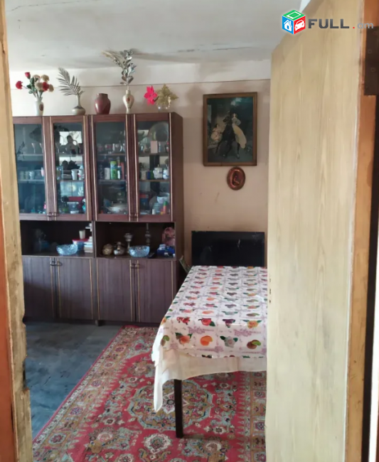 Համբարձումյան փողոցում, 69 քմ