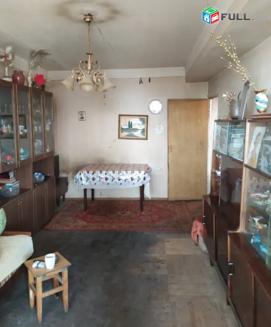 Համբարձումյան փողոցում, 69 քմ
