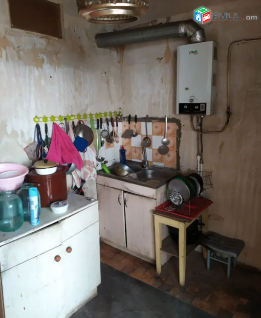 Համբարձումյան փողոցում, 69 քմ