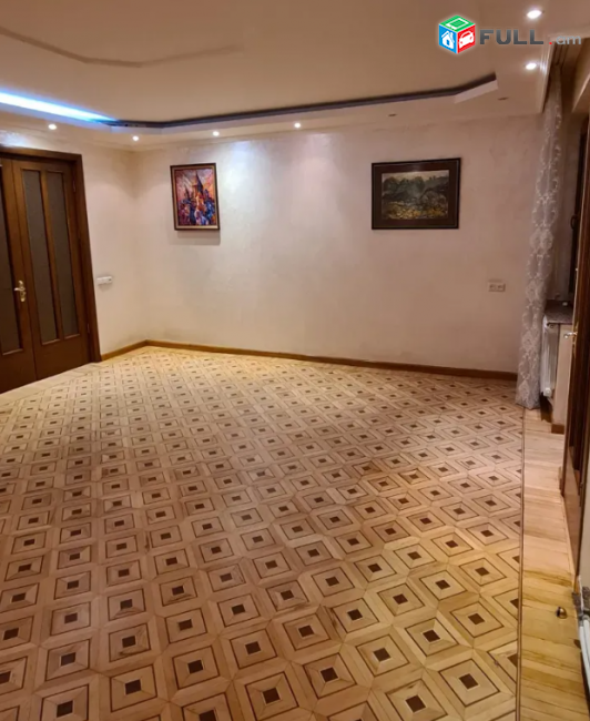 Արմեն Գուլակյան փողոց  116 քմ, 4/14 հարկ, կապիտալ վերանորոգված