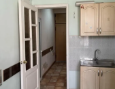 Կիևյան փողոցում, 34 քմ, նախավերջին հարկ, բարձր առաստաղներ
