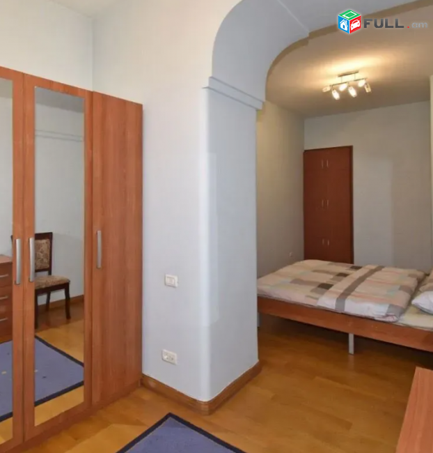 Տիգրան Մեծի պողոտա 95 քմ, բարձր առաստաղներ