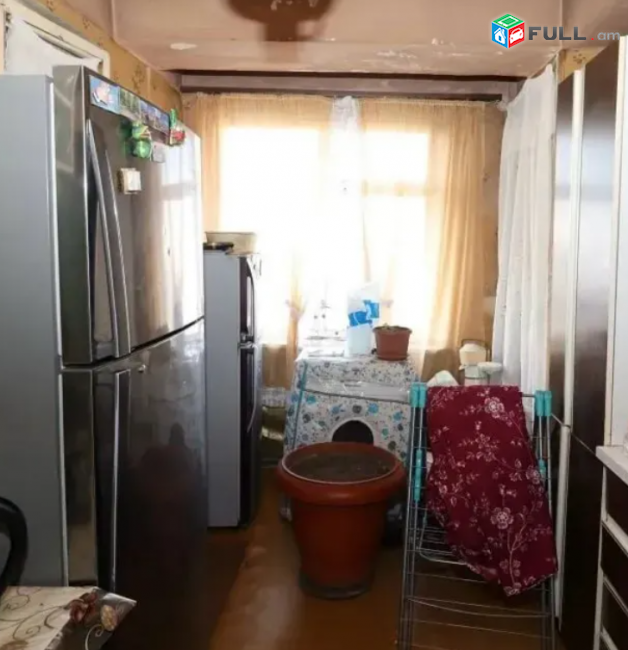 3 սենյականոց բնակարան, Արաբկիրում, 86 քմ, նախավերջին հարկ