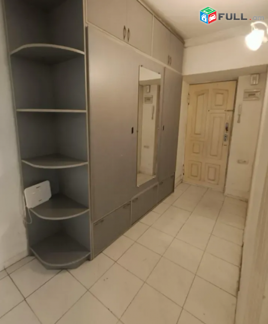 Սունդուկյան փողոցում, 80 քմ, 6/9 հարկ, բարձր առաստաղներ