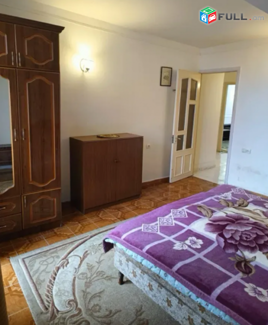 Սունդուկյան փողոցում, 80 քմ, 6/9 հարկ, բարձր առաստաղներ