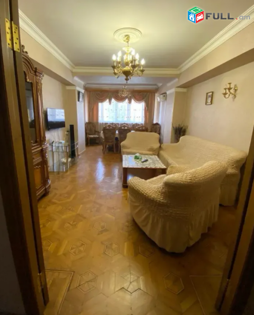 Նար-Դոսի փողոցում, 82 քմ, 6/9 հարկ