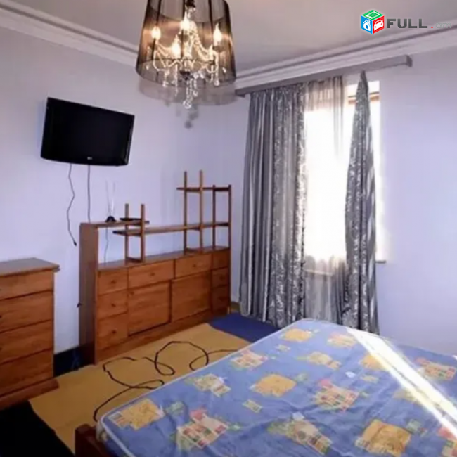 Մաշտոցի պողոտայում, 100 քմ, բարձր առաստաղներ