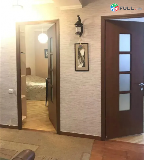 Երվանդ Քոչարի փողոցում, 83 քմ, 4/9 հարկ