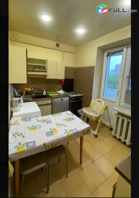 Արամ Խաչատրյան փողոցում, 78 քմ, 3/5 հարկ