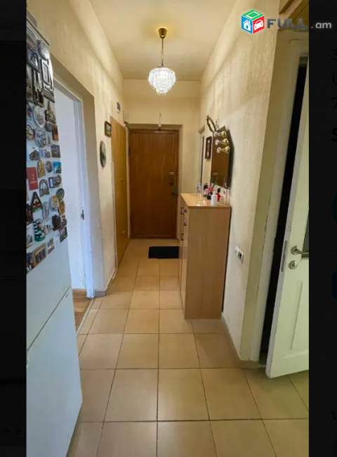 Արամ Խաչատրյան փողոցում, 78 քմ, 3/5 հարկ