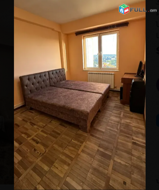 3 սենյականոց բնակարան Բրյուսովի փողոցում, 96 քմ, նախավերջին հարկ, կոսմետիկ վերանորոգում
