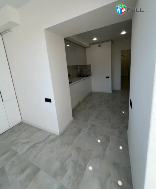 Վարդանանց փողոցում, 70 քմ, 4/6 հարկ, կապիտալ վերանորոգված