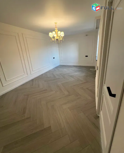 Վարդանանց փողոցում, 70 քմ, 4/6 հարկ, կապիտալ վերանորոգված