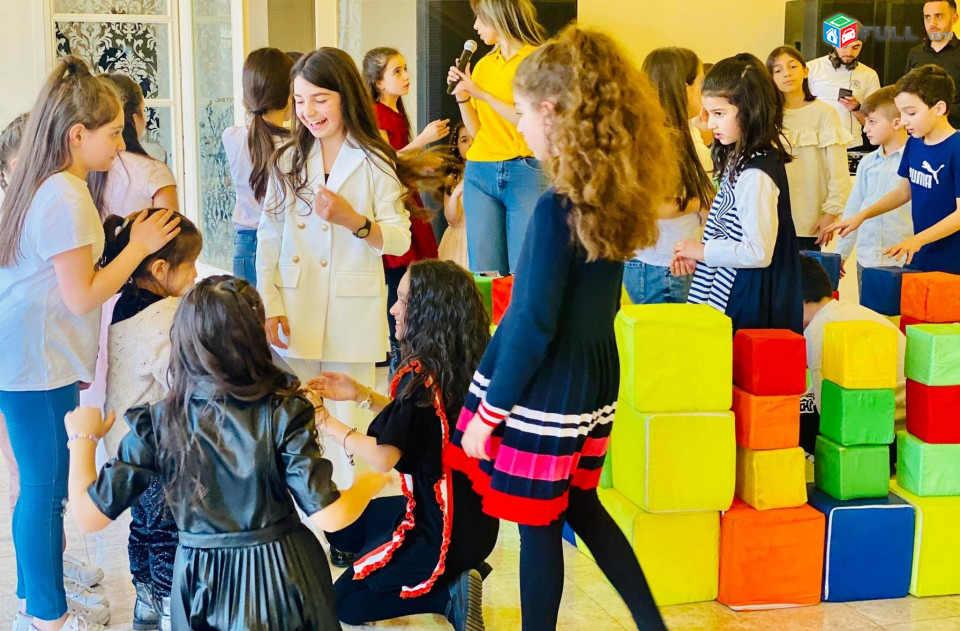 Մուլտհերոսների վարձույթ, մանկական խաղավարներ, մուլտհերոսներ պատվերով, շոու ծրագրեր,  teambuilding կազմակերպում, անցկացում