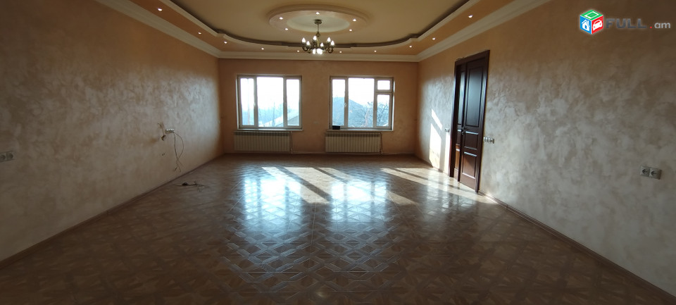 Վարձով առանձնատուն 