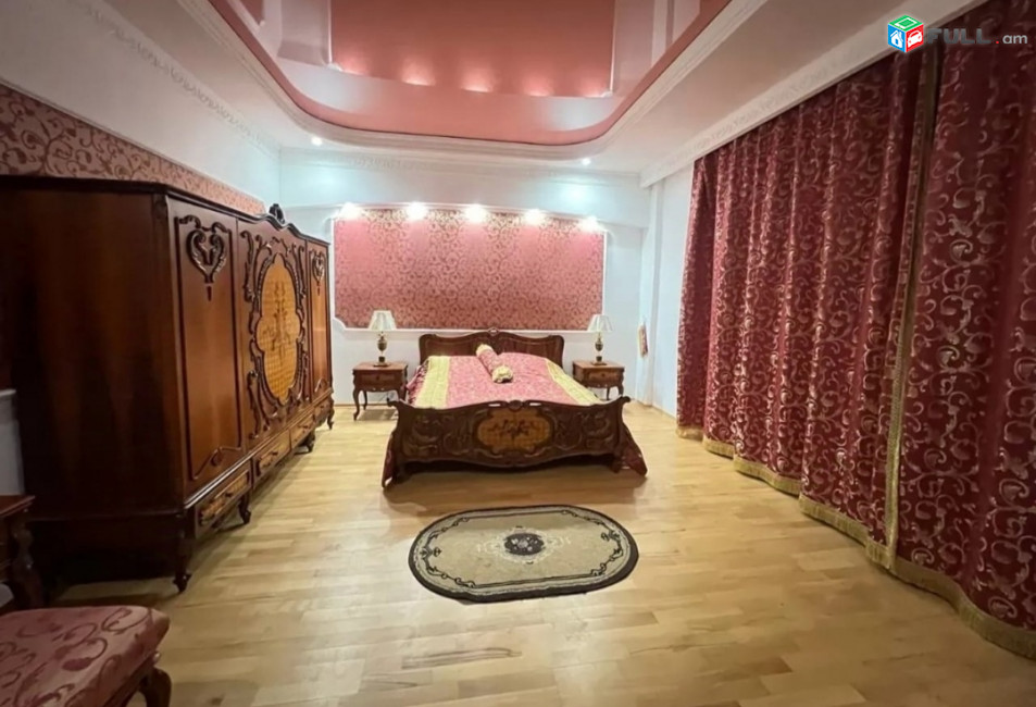 Շքեղ առանձնատուն 